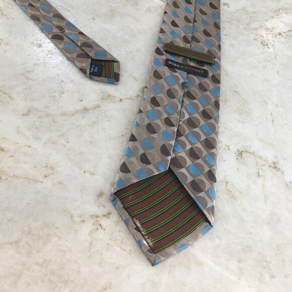 BCBG ATTITUDE SILK TIE ( EXTRA-LONG) - Picture 4 of 11